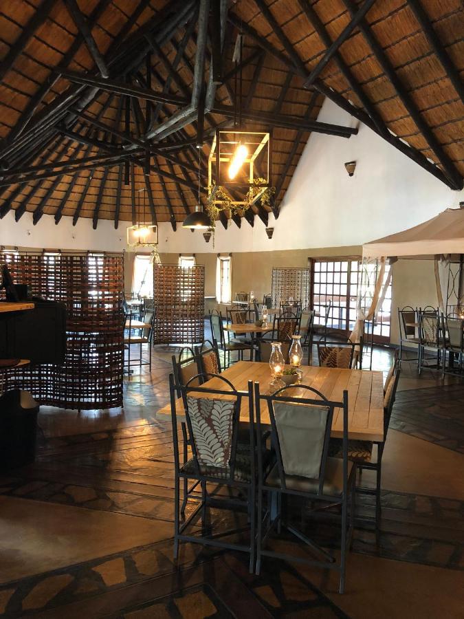 Okahandja Country Hotel Exterior photo