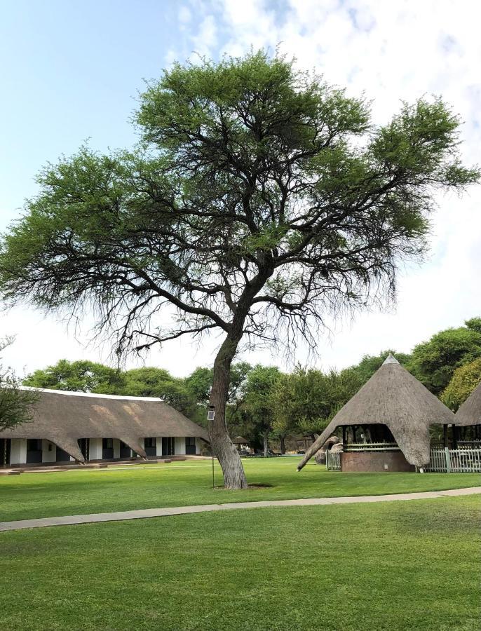 Okahandja Country Hotel Exterior photo
